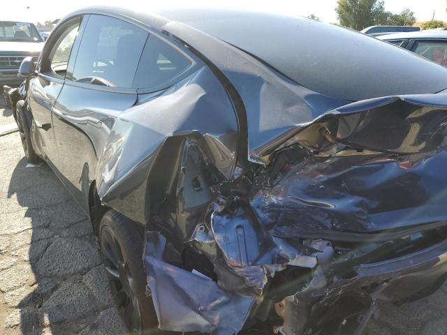 5YJYGDEE0MF277135 - 2021 TESLA MODEL Y فحمي صورة 9