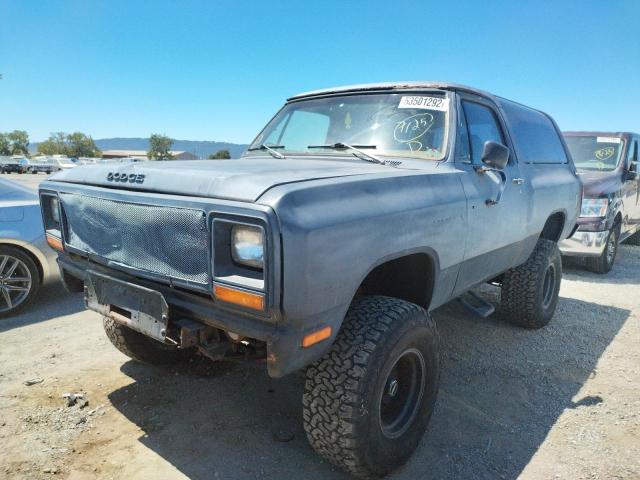 1B4GW12R7CS250534 - 1982 DODGE RAMCHARGER BLACK photo 2