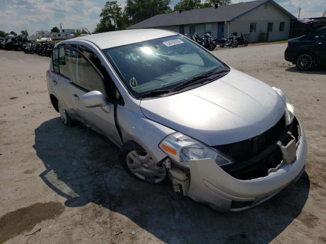 3N1BC1CP1BL359588 - 2011 NISSAN VERSA S SILVER photo 1