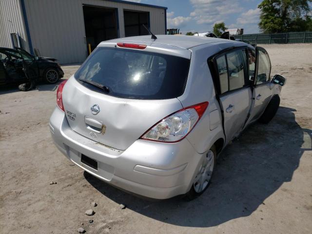 3N1BC1CP1BL359588 - 2011 NISSAN VERSA S SILVER photo 4