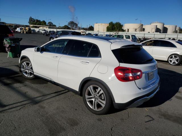 WDCTG4GB8KJ612719 - 2019 MERCEDES-BENZ GLA 250 4M WHITE photo 3