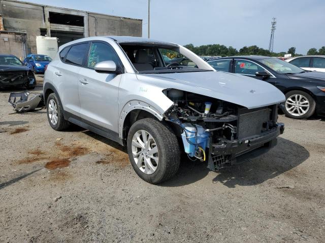 KM8J2CA42KU005807 - 2019 HYUNDAI TUCSON SE WHITE photo 1