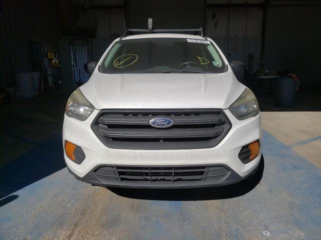 1FMCU0F7XHUB61946 - 2017 FORD ESCAPE S WHITE photo 9