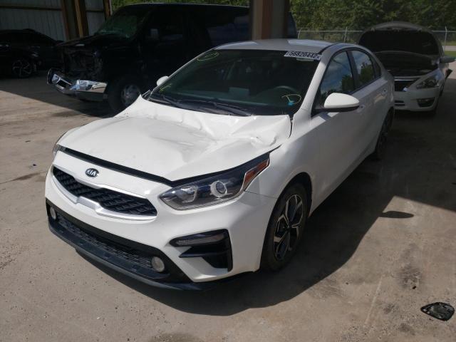 3KPF24AD5LE243943 - 2020 KIA FORTE FE WHITE photo 2