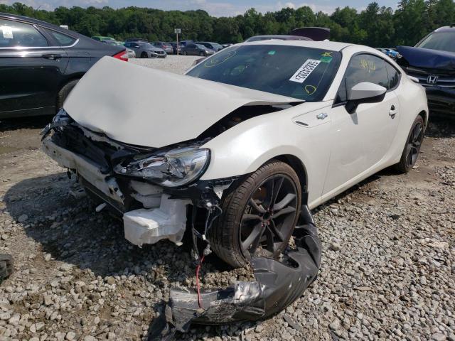 JF1ZNAA1XF9712399 - 2015 TOYOTA SCION FR-S WHITE photo 2