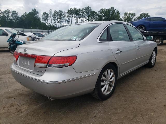 KMHFC46F97A144845 - 2007 HYUNDAI AZERA SE SILVER photo 4