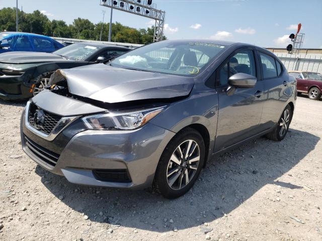 3N1CN8EV0NL828774 - 2022 NISSAN VERSA SV GRAY photo 2