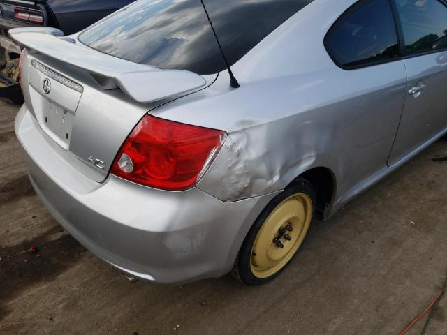 JTKDE177960086986 - 2006 TOYOTA SCION TC ვერცხლისფერი ფოტო 9