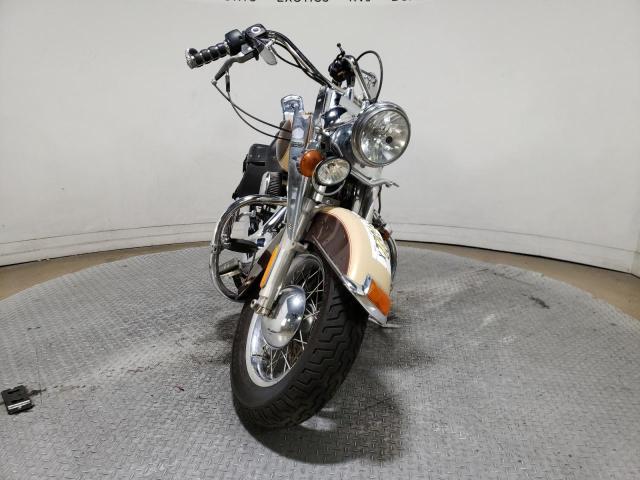 1HD1BWV14EB032169 - 2014 HARLEY-DAVIDSON FLSTC HERI BEIGE photo 2