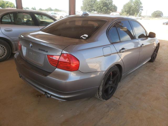 WBAPN7C5XBA780843 - 2011 BMW 335 D GRAY photo 4