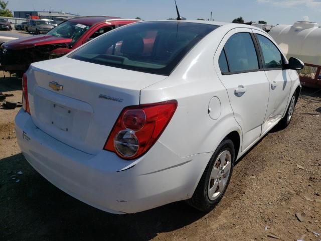 1G1JA5SH5D4169052 - 2013 CHEVROLET SONIC LS WHITE photo 4