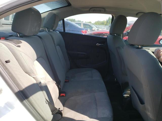 1G1JA5SH5D4169052 - 2013 CHEVROLET SONIC LS WHITE photo 6