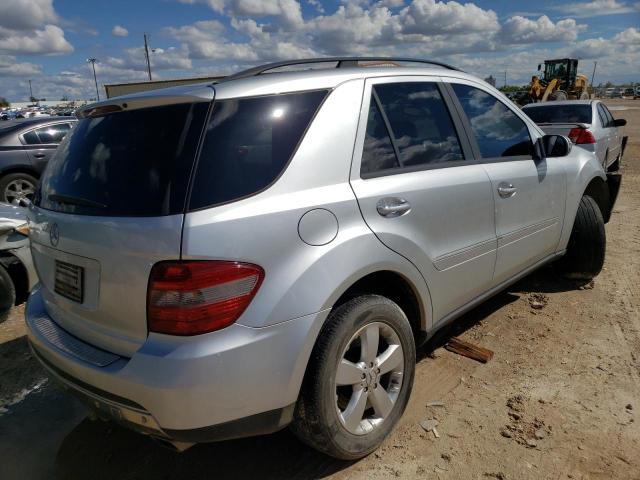 4JGBB75E76A051767 - 2006 MERCEDES-BENZ ML 500 SILVER photo 4