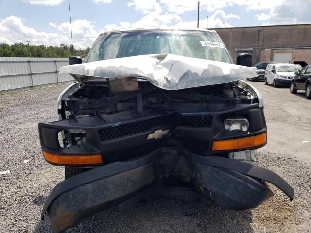 1GCHG39U051111915 - 2005 CHEVROLET EXPRESS G3500  photo 9