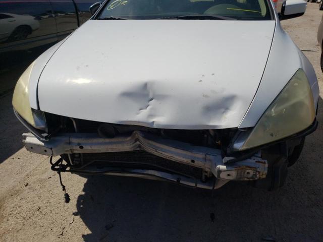 1HGCM66513A042149 - 2003 HONDA ACCORD EX WHITE photo 9