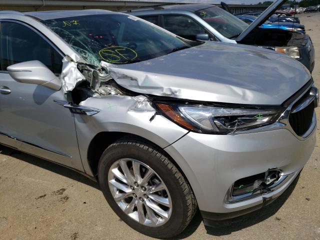 5GAERBKW6LJ130079 - 2020 BUICK ENCLAVE ES SILVER photo 9