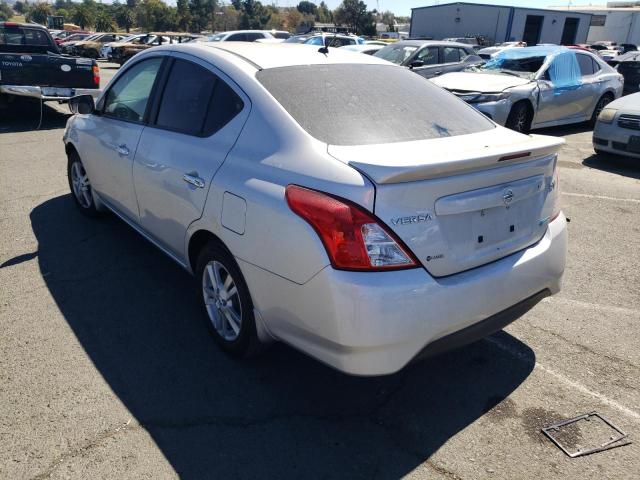 3N1CN7AP3GL867234 - 2016 NISSAN VERSA S SILVER photo 3