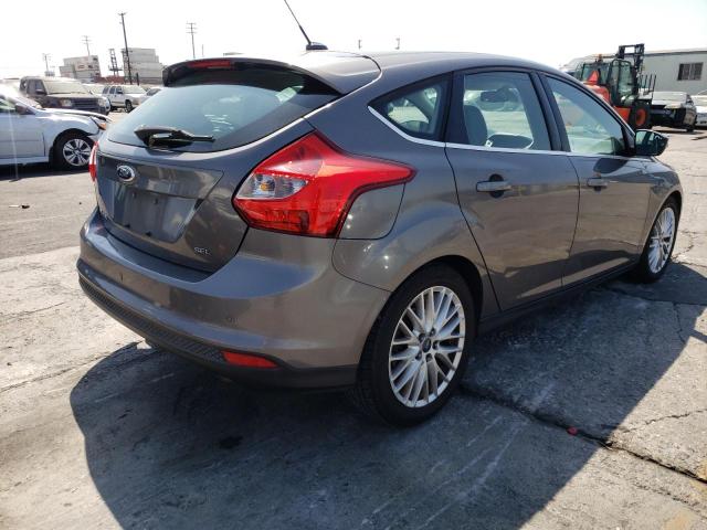 1FAHP3M20CL451918 - 2012 FORD FOCUS SEL GRAY photo 4