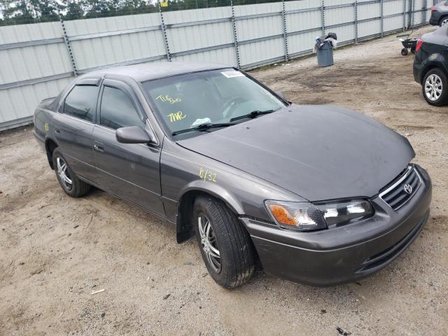 4T1BG28KXYU952610 - 2000 TOYOTA CAMRY CE GRAY photo 1