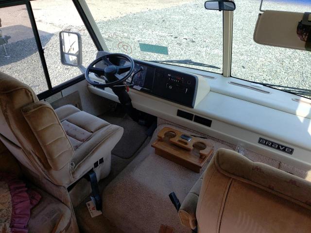 1GBJP37N8N3313214 - 1992 WINNEBAGO ALL MODELS BEIGE photo 5