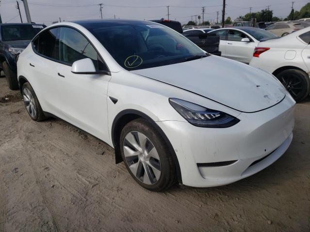 5YJYGAEE3MF244273 - 2021 TESLA MODEL Y أبيض صورة 1