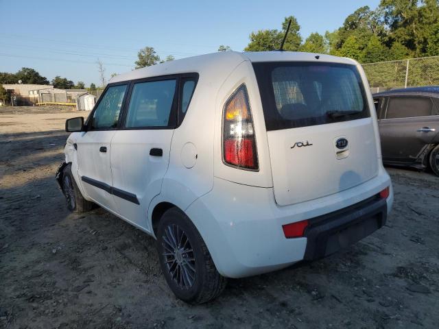 KNDJT2A18A7166208 - 2010 KIA SOUL WHITE photo 3