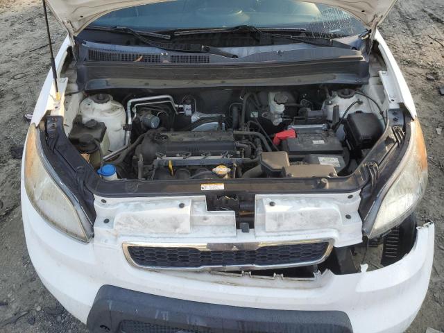 KNDJT2A18A7166208 - 2010 KIA SOUL WHITE photo 7