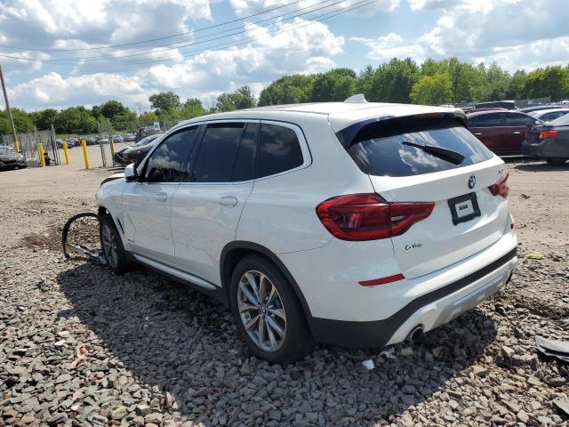 5UXTR9C58JLC80511 - 2018 BMW X3 XDRIVE3 WHITE photo 3