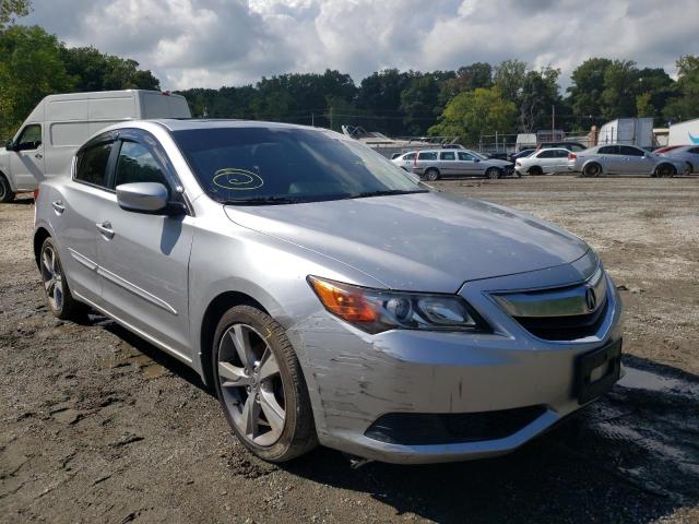 19VDE1F37EE000594 - 2014 ACURA ILX 20 SILVER photo 1