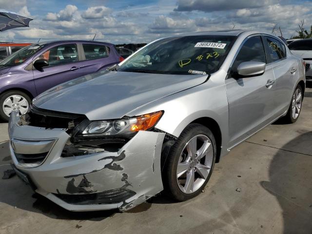 19VDE1F37EE005875 - 2014 ACURA ILX 20 SILVER photo 2