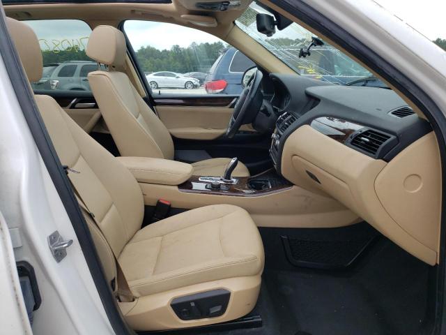 5UXWZ7C39H0X41224 - 2017 BMW X3 SDRIVE2 WHITE photo 5