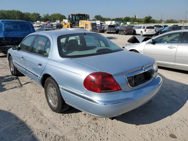 1LNFM97V8WY638572 - 1998 LINCOLN CONTINENTA BLUE photo 3