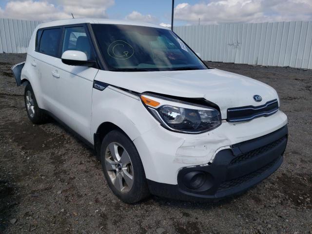 KNDJN2A27H7484088 - 2017 KIA SOUL WHITE photo 1