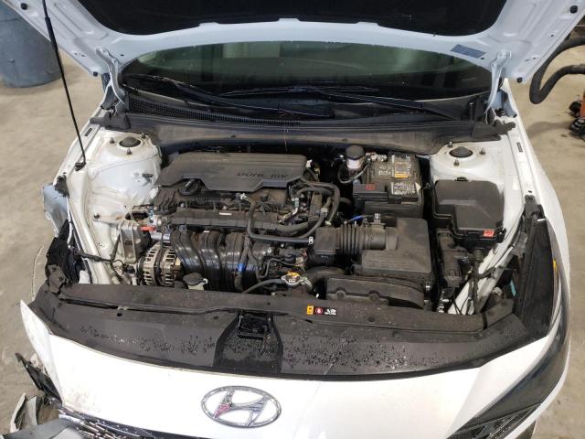 5NPLP4AG4MH027657 - 2021 HYUNDAI ELANTRA LI WHITE photo 7