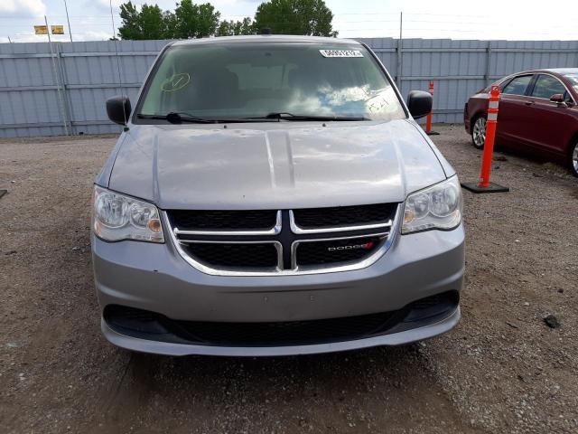 2C4RDGBG9GR267524 - 2016 DODGE GRAND CARA SILVER photo 9