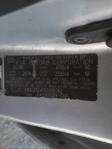 KNALD124765108762 - 2006 KIA AMANTI SILVER photo 10