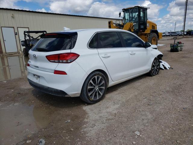 KMHH35LE5KU102108 - 2019 HYUNDAI ELANTRA GT WHITE photo 4