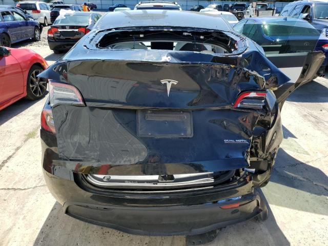 7SAYGDEF2NF409809 - 2022 TESLA MODEL Y Черный фото 9