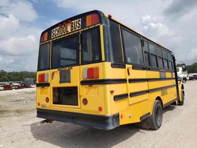 4UZABPDJ28CZ30952 - 2008 FREIGHTLINER CHASSIS B2 ყვითელი ფოტო 4