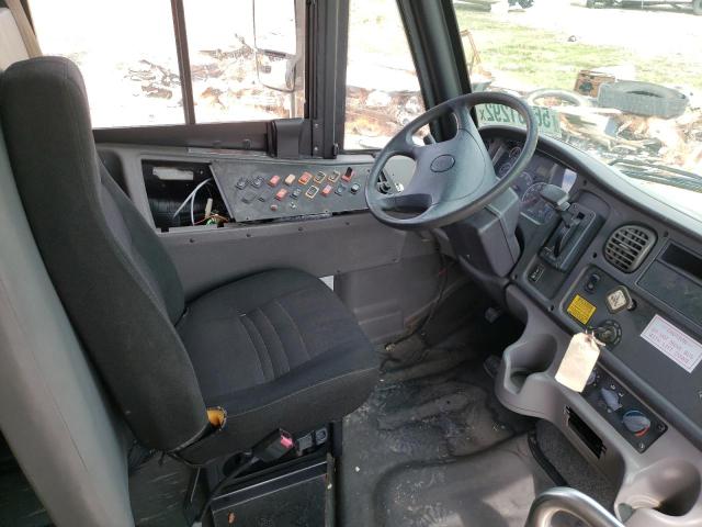 4UZABPDJ28CZ30952 - 2008 FREIGHTLINER CHASSIS B2 ყვითელი ფოტო 5