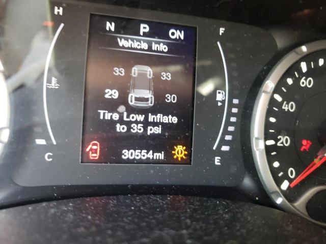 ZACCJBAB4JPH18071 - 2018 JEEP RENEGADE S Narıncı foto 8