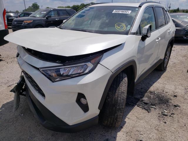 2T3A1RFV8MW212185 - 2021 TOYOTA RAV4 XLE P WHITE photo 2