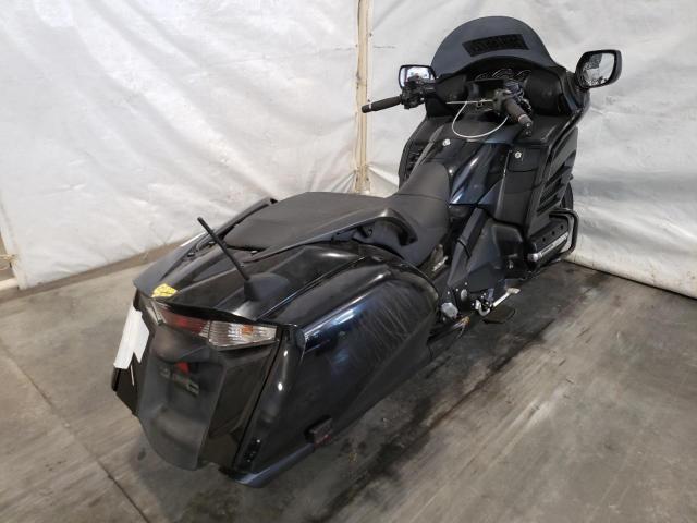 JH2SC6849DK000820 - 2013 HONDA GL1800 B BLACK photo 4