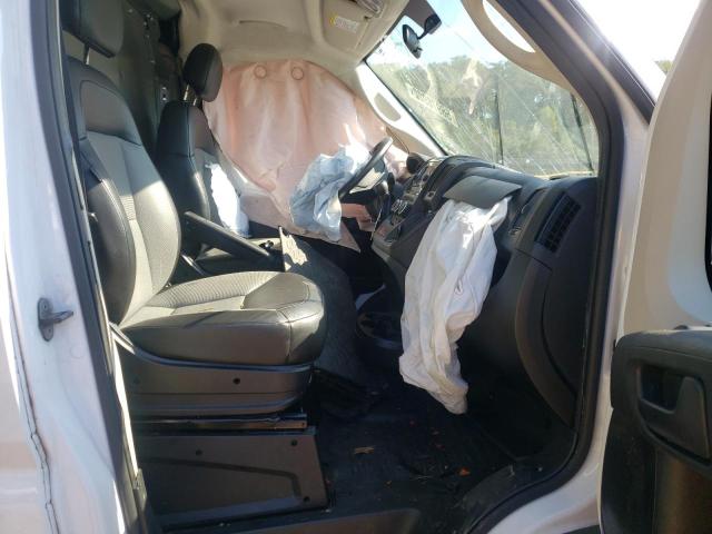 3C6TRVAG1JE104136 - 2018 RAM PROMASTER 白色 照片 5