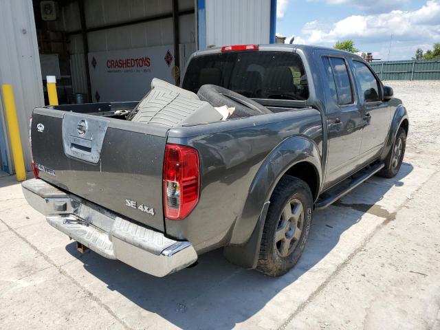 1N6AD07W25C435625 - 2005 NISSAN FRONTIER C GRAY photo 4