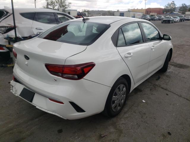 3KPA24AD8ME372139 - 2021 KIA RIO LX WHITE photo 4