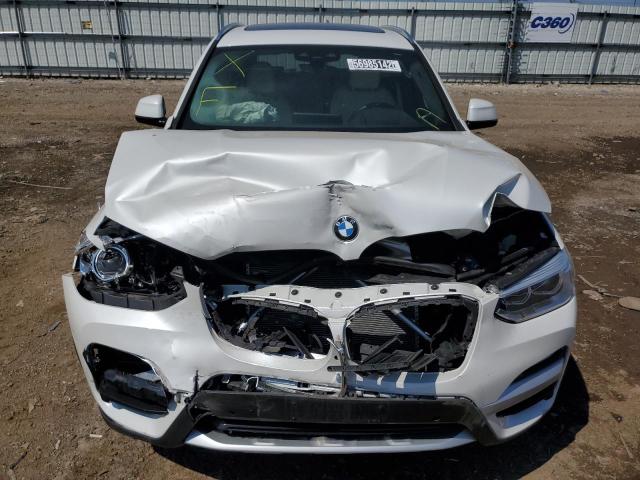 5UXTR9C52KLP76564 - 2019 BMW X3 XDRIVE3 WHITE photo 9