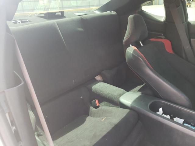 JF1ZNAA18G8707600 - 2016 TOYOTA SCION FR-S WHITE photo 6