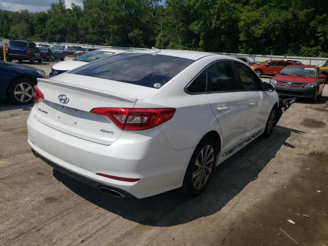 5NPE34AF5HH506753 - 2017 HYUNDAI SONATA SPO WHITE photo 4