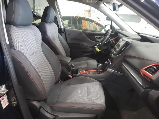 JF2SKAJC7KH585618 - 2019 SUBARU FORESTER S BLUE photo 5